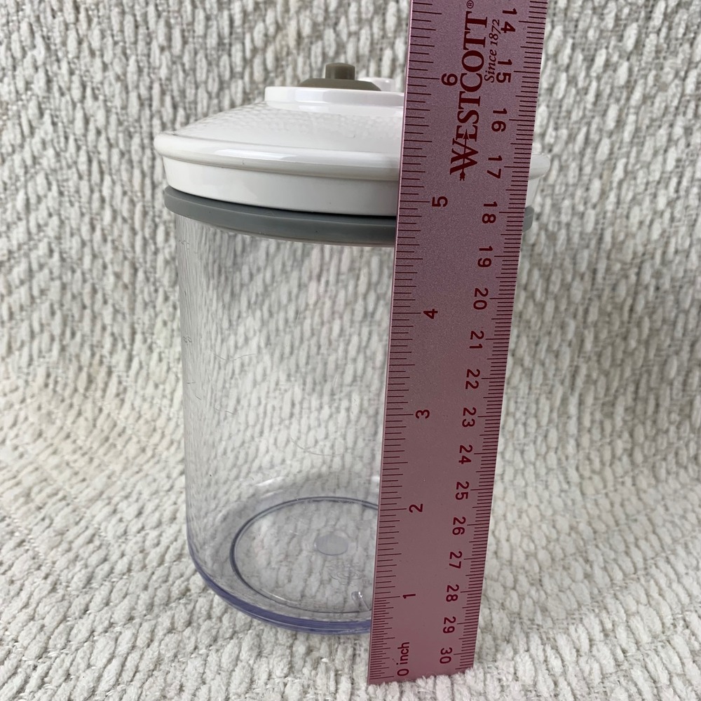 Snail Food Saver Canister Vacuum Seal Storage Container w/ Lid KY-114 Small 25oz - Picture 8 of 8